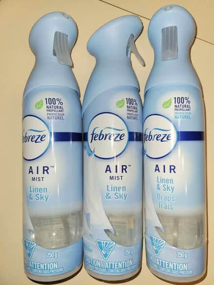 Photo of free 3 Febreeze Air Mist - Linen & Sky (Erin Mills) #1