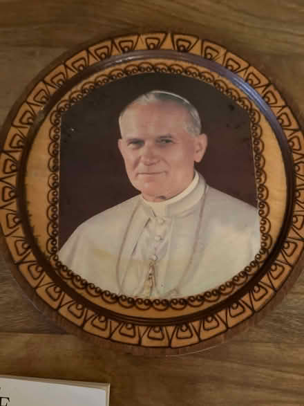 Photo of free Pope John Paul ll memorabilia (Niles) #2