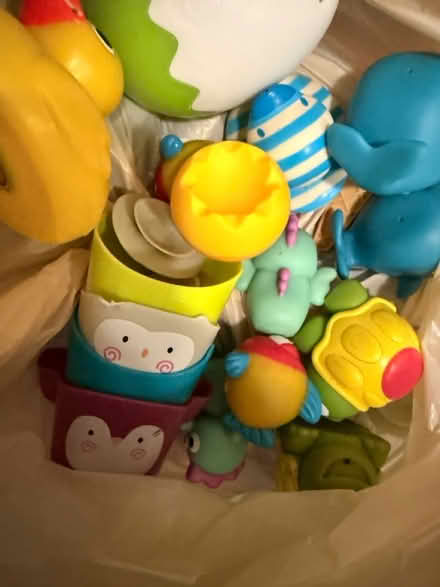 Photo of free Bath toys (New Barnet, EN5) #1