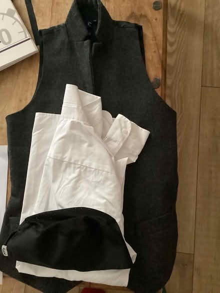 Photo of free Girls set (Borehamwood WD6) #1