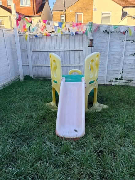 Photo of free Childrens slide (Hanwell, Ealing) #2