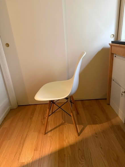 Photo of free White “bucket” side chair (Mill Valley) #1