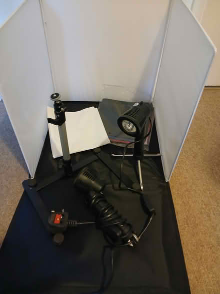 Photo of free Foldable photography studio (TN12 paddock wood) #2