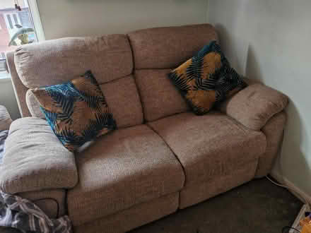 Photo of free Sofa (DE22) #1