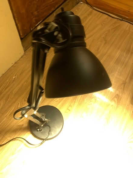 Photo of free Desk lamp needs tlc (Bellrock area Malden) #2