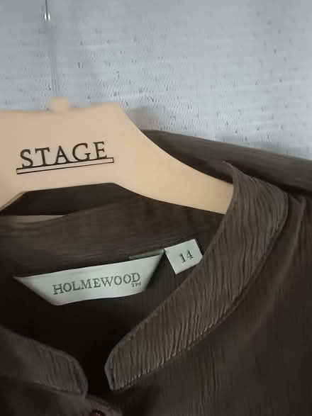 Photo of free Ladies 3-piece skirt suit (Ryelands LA1) #3