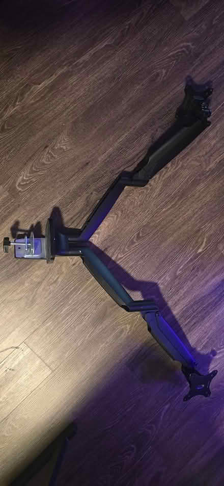 Photo of free Dual Monitor Articulating Mount (Gresham) #2
