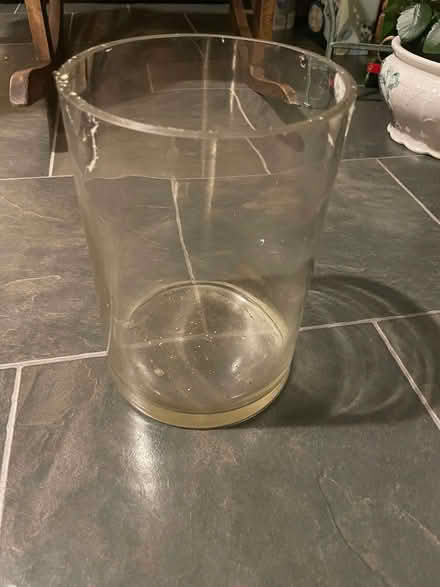 Photo of free Glass vase (Greaves LA1) #1