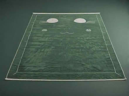 Photo of A large grey rug (Halesowen B63) #1