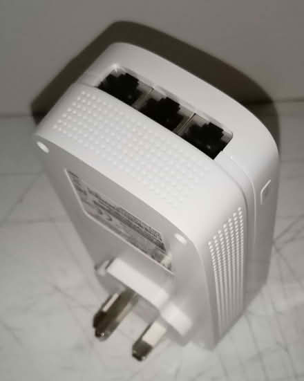 Photo of free Home network "Powerline" extender (Chesham HP5) #2