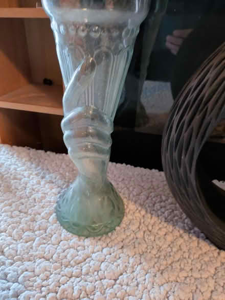 Photo of free Vases x 2 (BR1 bickley) #2