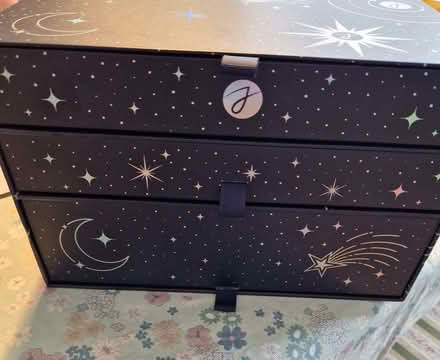 Photo of free Advent box with mirror inside lid (IP2) #2