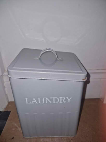 Photo of free Laundry Powder/capsul holder (Penge SE20) #1