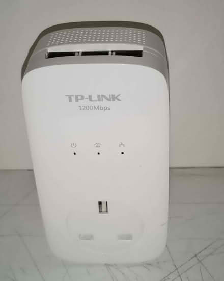 Photo of free Home network "Powerline" extender (Chesham HP5) #1