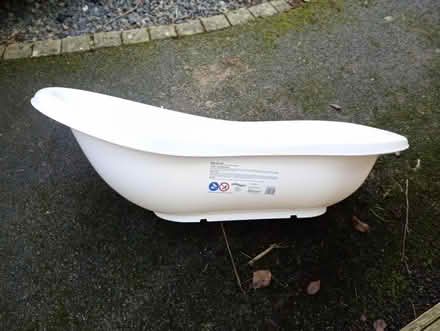 Photo of free Baby bath (OX4 Greater leys) #1