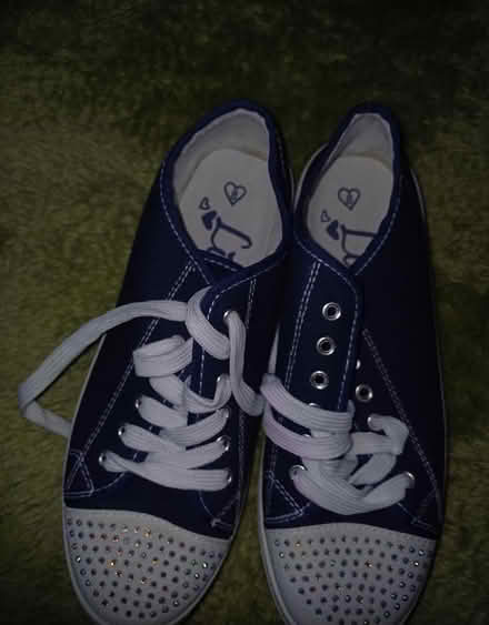 Photo of free Canvas shoes (Flagg SK17) #2