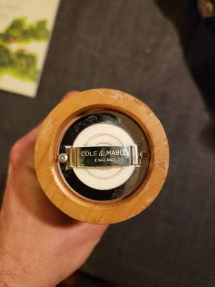 Photo of free Salt mill / grinder (Crowmarsh (OX10)) #3