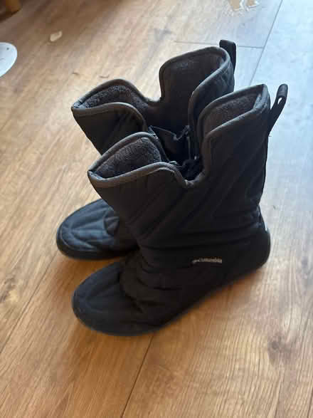 Photo of free Columbia boots 6.5 (more like 6) (Limehouse E1) #1
