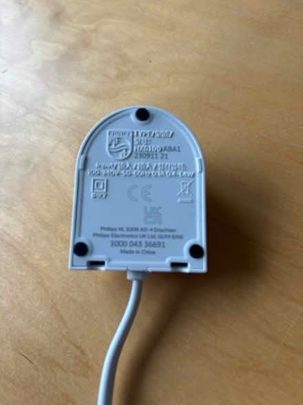 Photo of free Electric toothbrush (CB6 Ely) #2