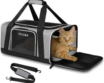 Photo of Pet Carrier - Soft (East End Toronto) #1