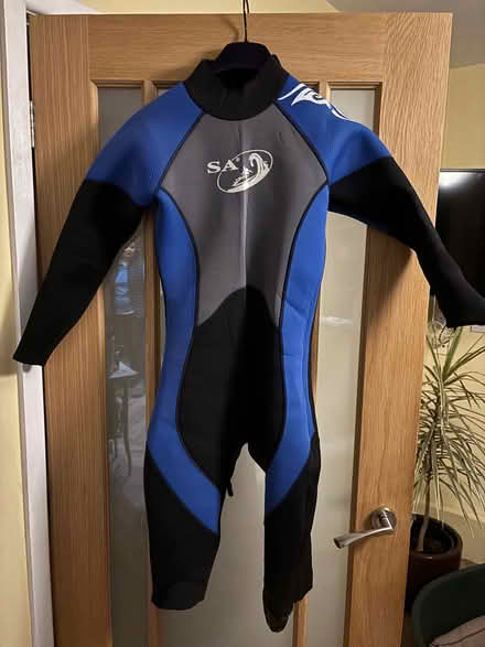 Photo of free Child’s wetsuit (Malvern Link WR14) #1