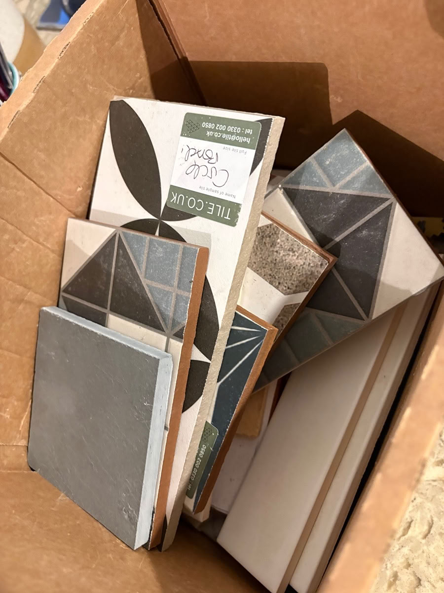 Free: Assorted tile samples (SE20 - Penge) - Bromley Freegle