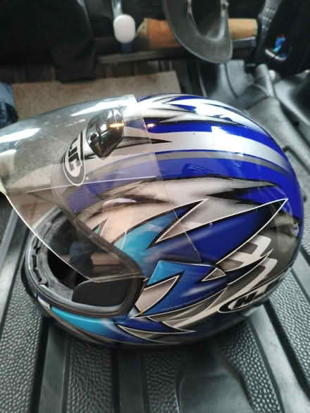 Photo of free HJC Crash Helmet. Size : XL (62) (Corfe Mullen BH21) #4