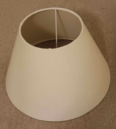 Photo of free lampshade (Bussage GL6) #3