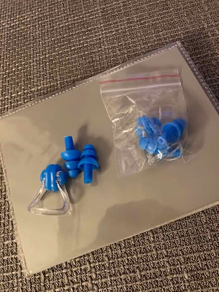Photo of free 2x swimming nose clips & ear plugs (TN35 Ore) #1