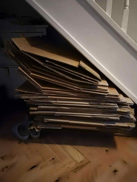 Photo of free 40 moving boxes (Chiddingstone Causeway) #3