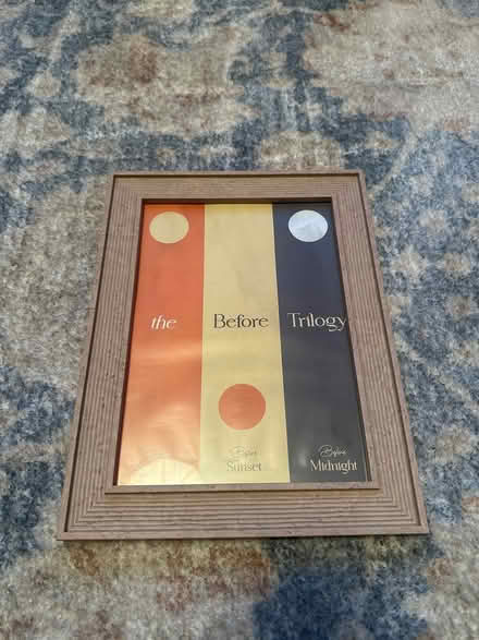 Photo of free Wooden photo frame (Chiswick, W4) #1