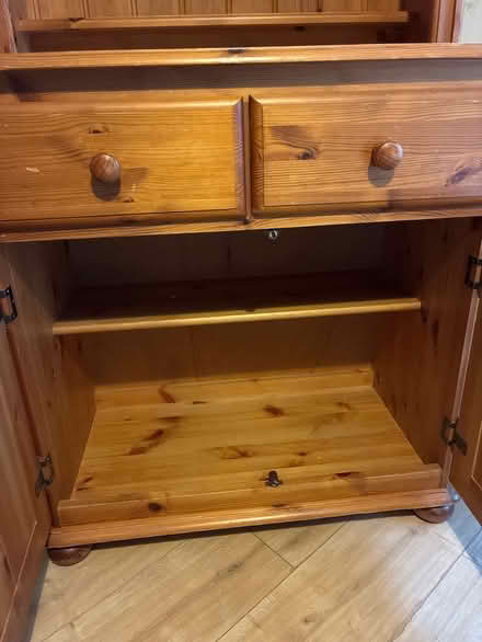 Photo of free Sideboard / dresser (Bournville B30) #4