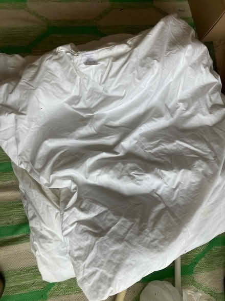 Photo of free Double duvet, polyester, 9 tog (Seven sisters near overground) #1