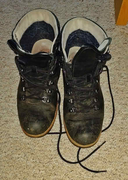 Photo of free Walking boots size 8 (West Bedhampton PO9) #2