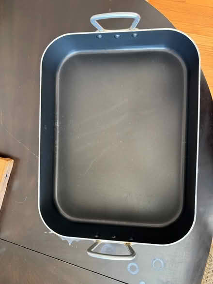 Photo of free Roasting Pan (Glenview) #2