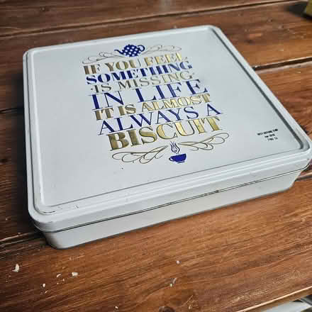 Photo of free Square empty tin (Caldecott OX14) #2