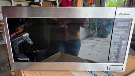 Photo of free Microwave (San Carlos CA) #1