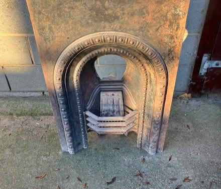Photo of Cast iron fireplace (Ss54qy) #1