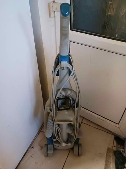 Photo of free vax upright vacuum cleaner (Birmingham New Road WV4) #1