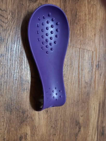 Photo of free Purple Silicon Spoonrest (Collyhurst M40) #1