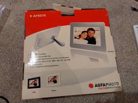 Photo of free Digital photo frame (Stone st15) #1