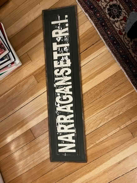 Photo of free Narragansett RI sign (Nob Hill) #1