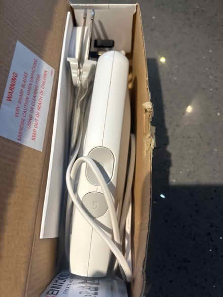 Photo of free Small electric knife. (Bedford MK41) #2