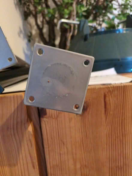 Photo of free 5 metal table legs with fixings (Lewisham SE4) #2