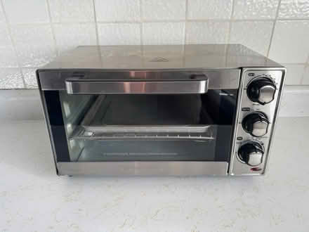 Photo of free Working toaster oven (Cotati west of 101) #1