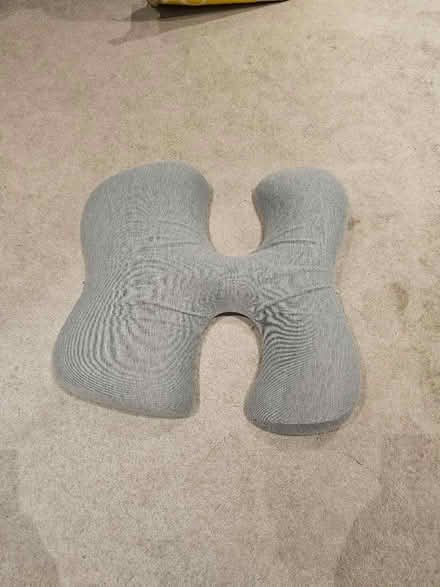 Photo of free Side/front sleeping pillow (Oval Quarter SW9) #1