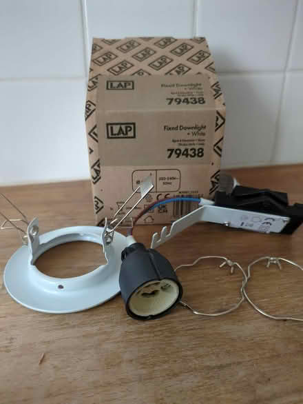 Photo of free GU10 fixed down light - NEW in box (Twickenham TW2) #3