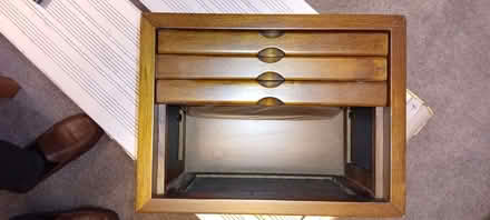 Photo of free Photo display & holder (Cradley WR13) #2