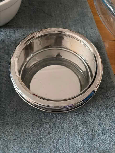 Photo of free Cake tin (Kew) #1