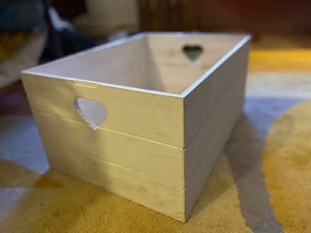 Photo of free White wooden box (Manchester M19) #1